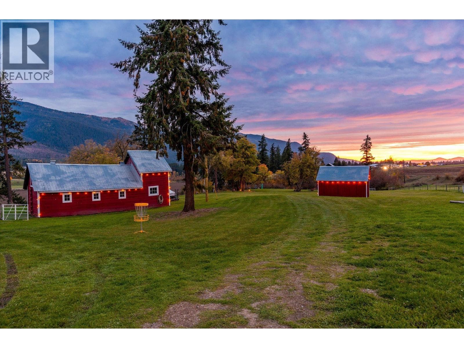 4652 Highway 97A, photo 85