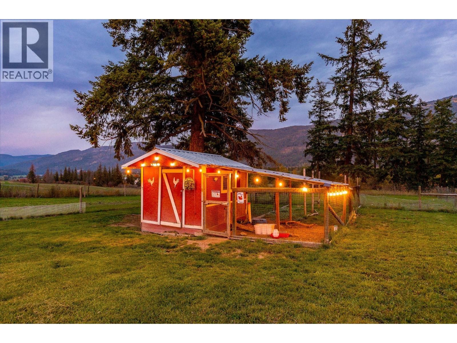 4652 Highway 97A, photo 86
