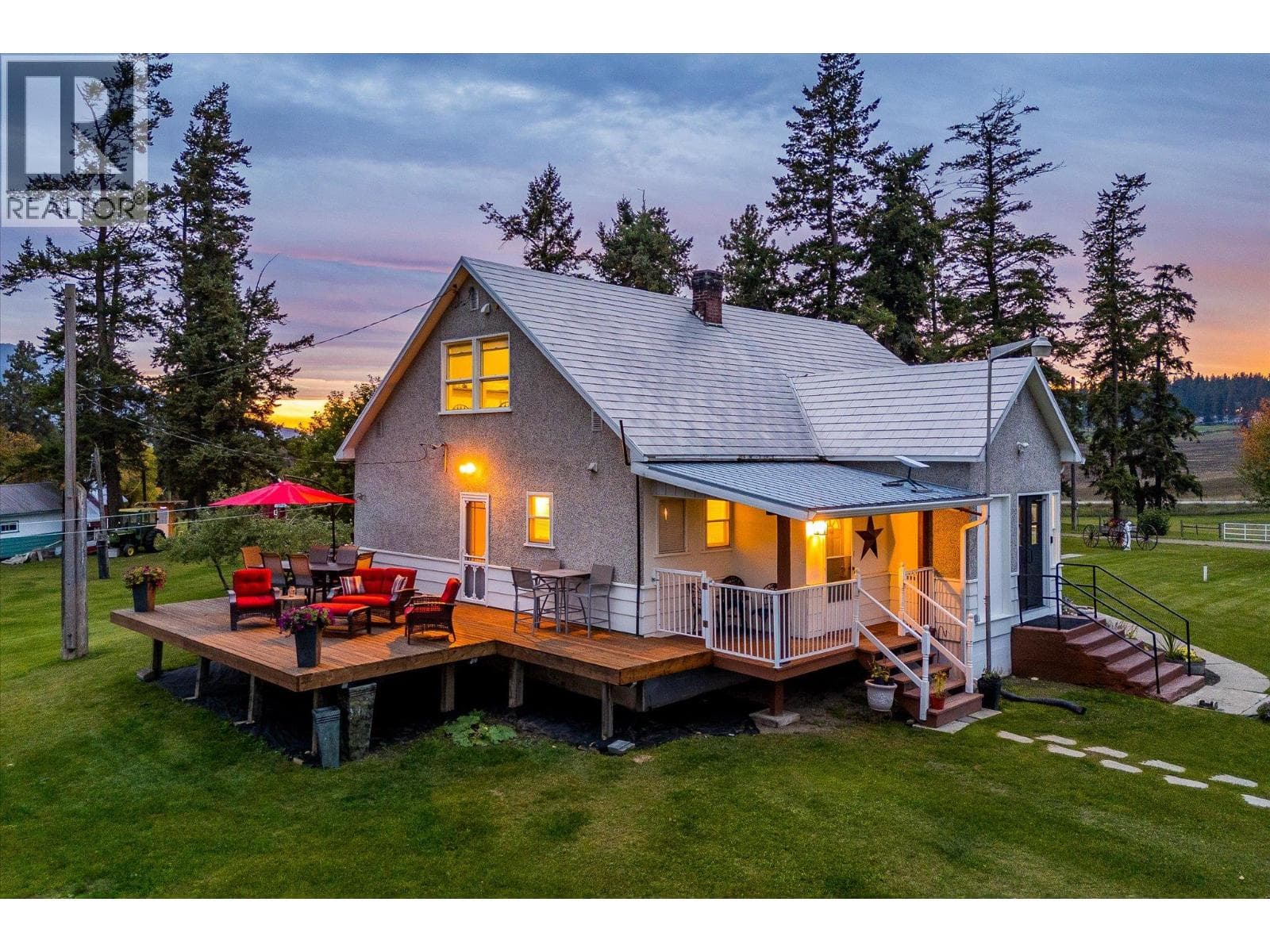 4652 Highway 97A, photo 89