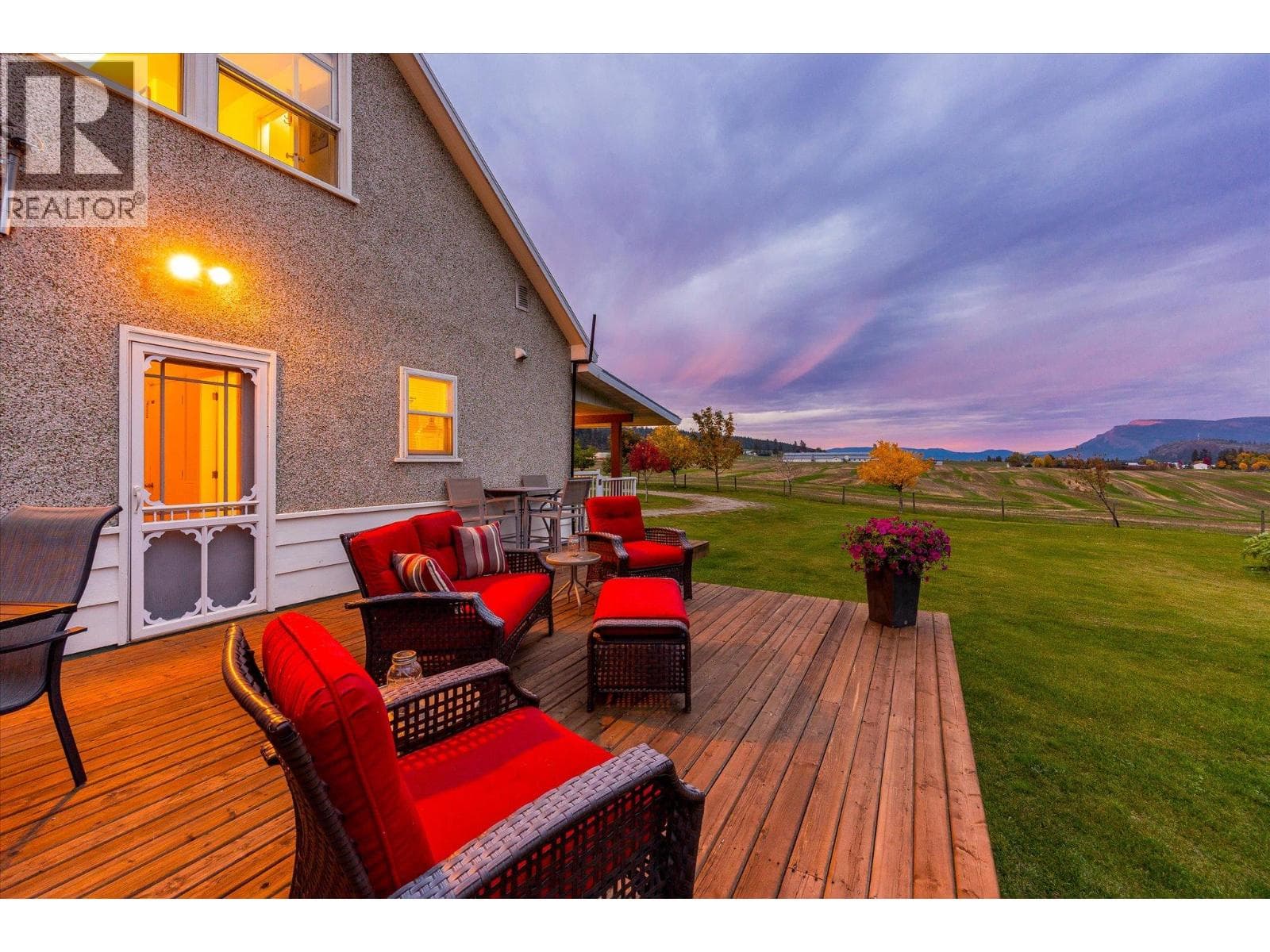 4652 Highway 97A, photo 92