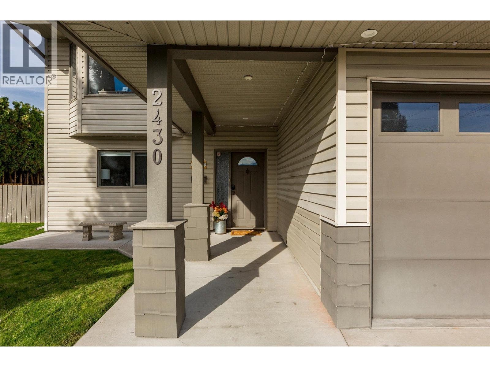 2430 Chieftain Road, photo 4