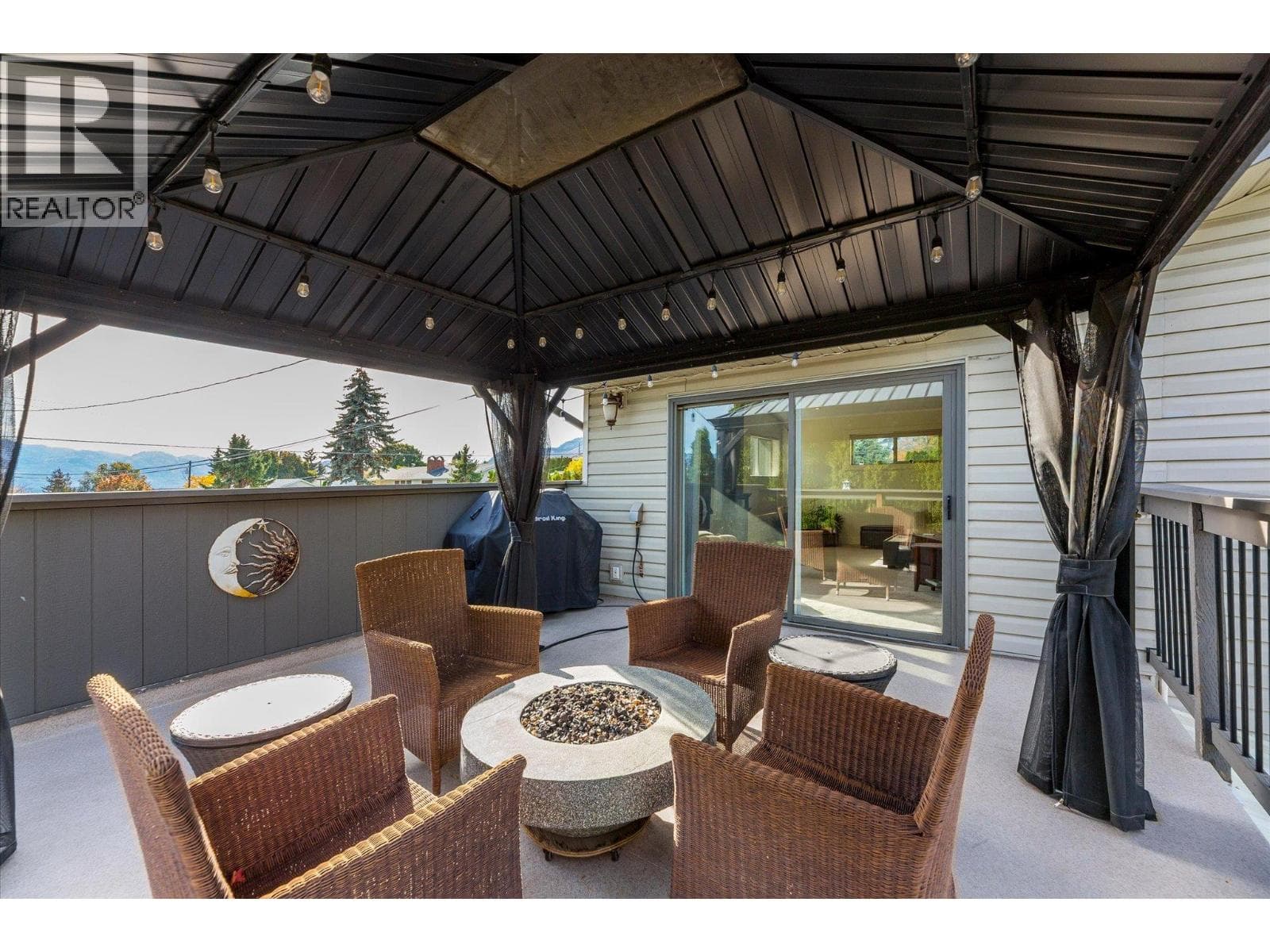 2430 Chieftain Road, photo 15
