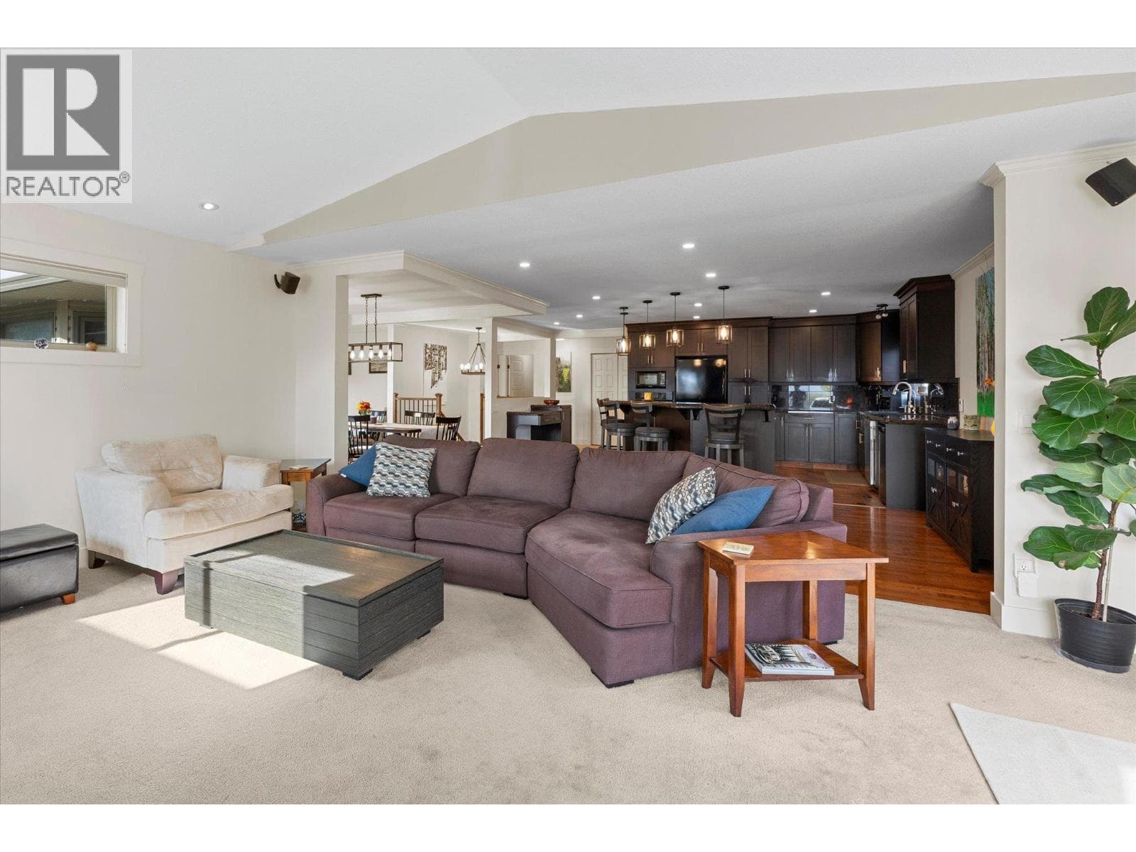 2430 Chieftain Road, photo 17