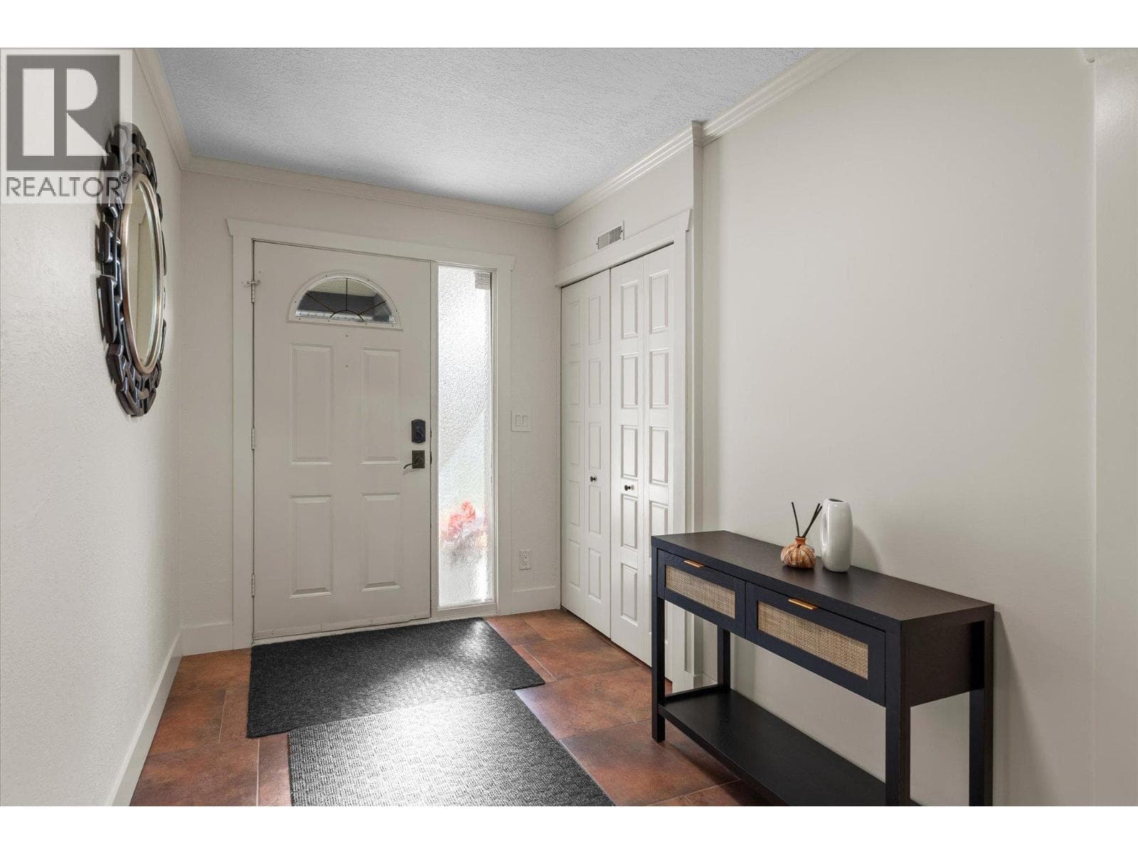 2430 Chieftain Road, photo 34