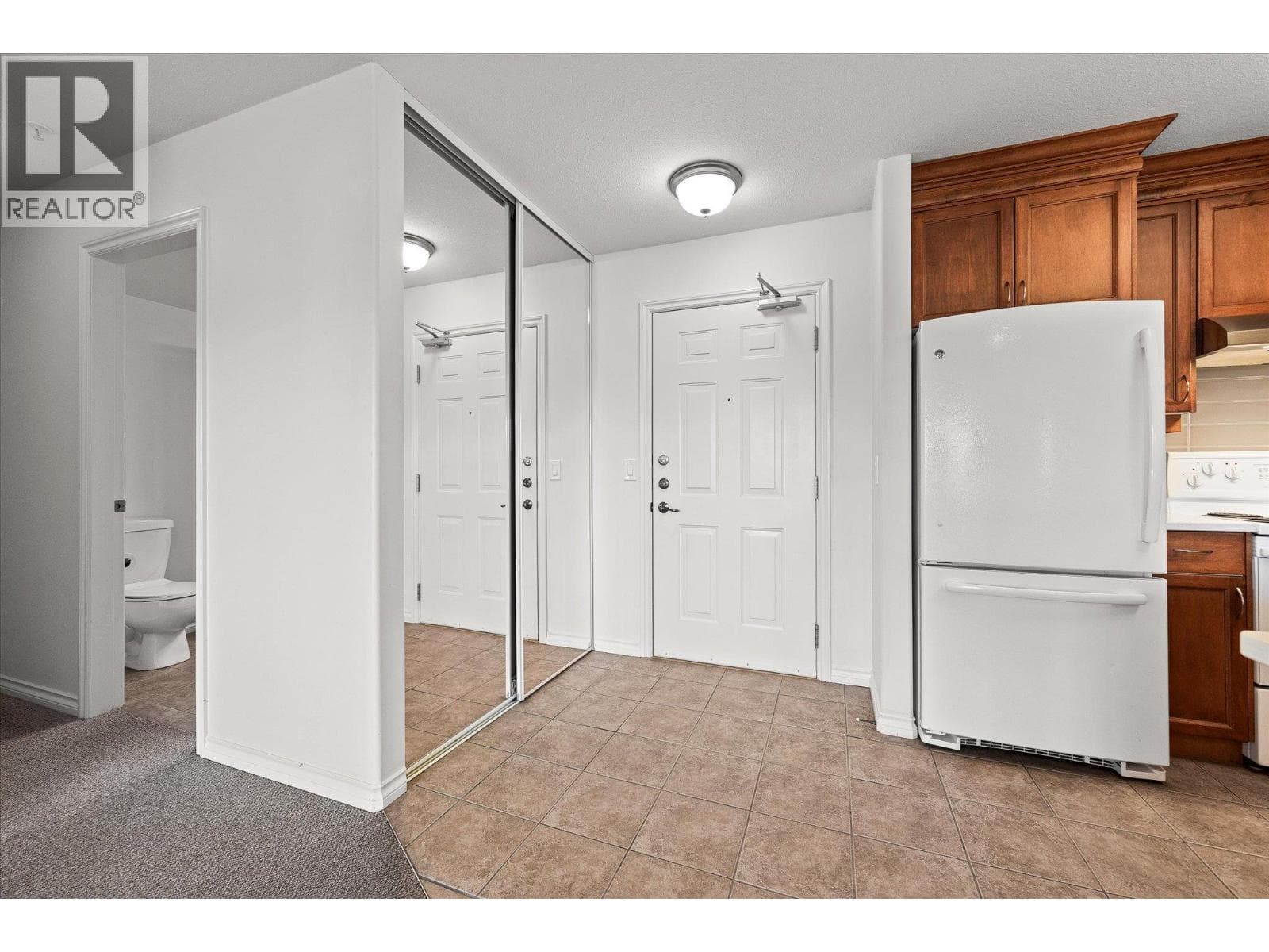 1965 Pandosy Street Unit# 210, condo for sale in Kelowna, photo 5