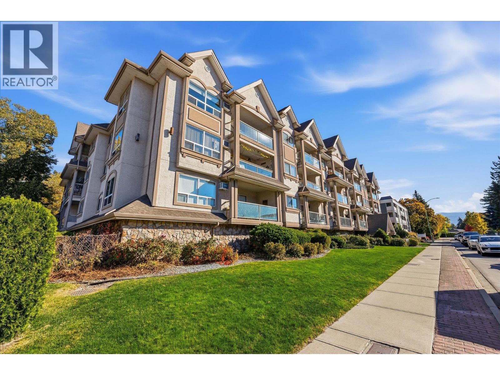 1965 Pandosy Street Unit# 210, condo for sale in Kelowna, photo 3