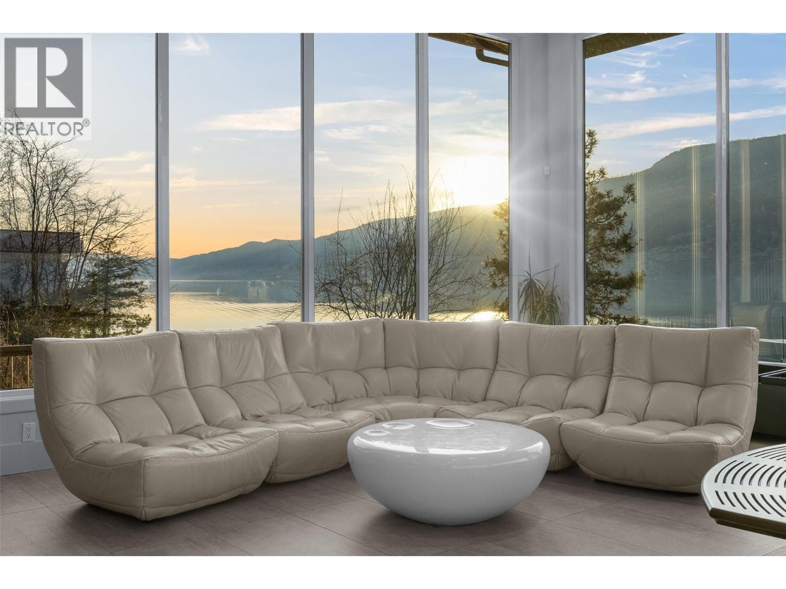 2100 Dewdney Road, home for sale in Kelowna, photo 22