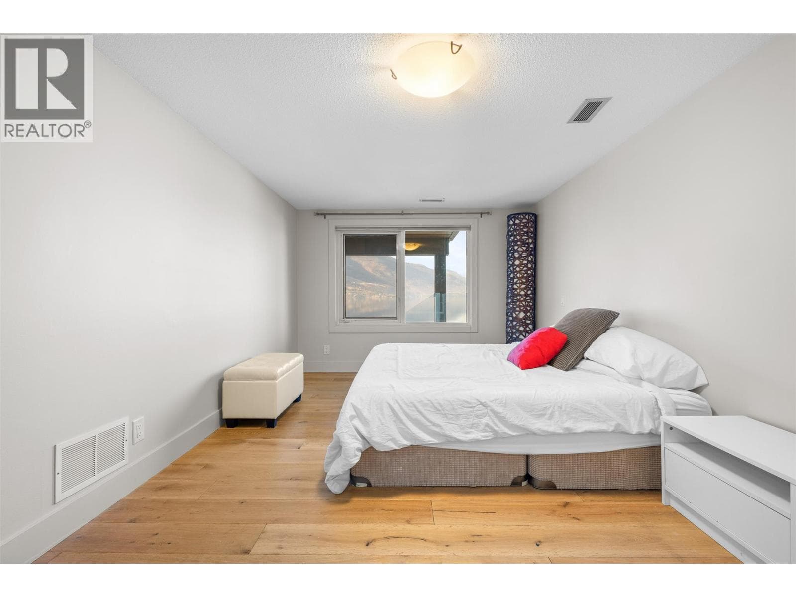 2100 Dewdney Road, home for sale in Kelowna, photo 44