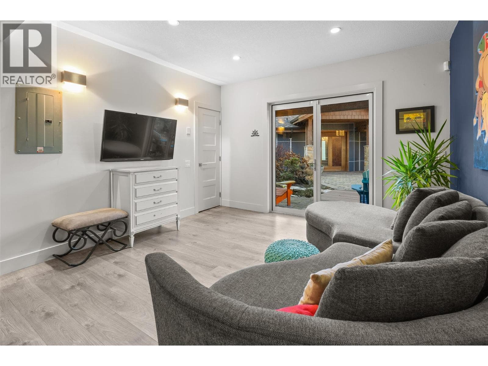 2100 Dewdney Road, home for sale in Kelowna, photo 50