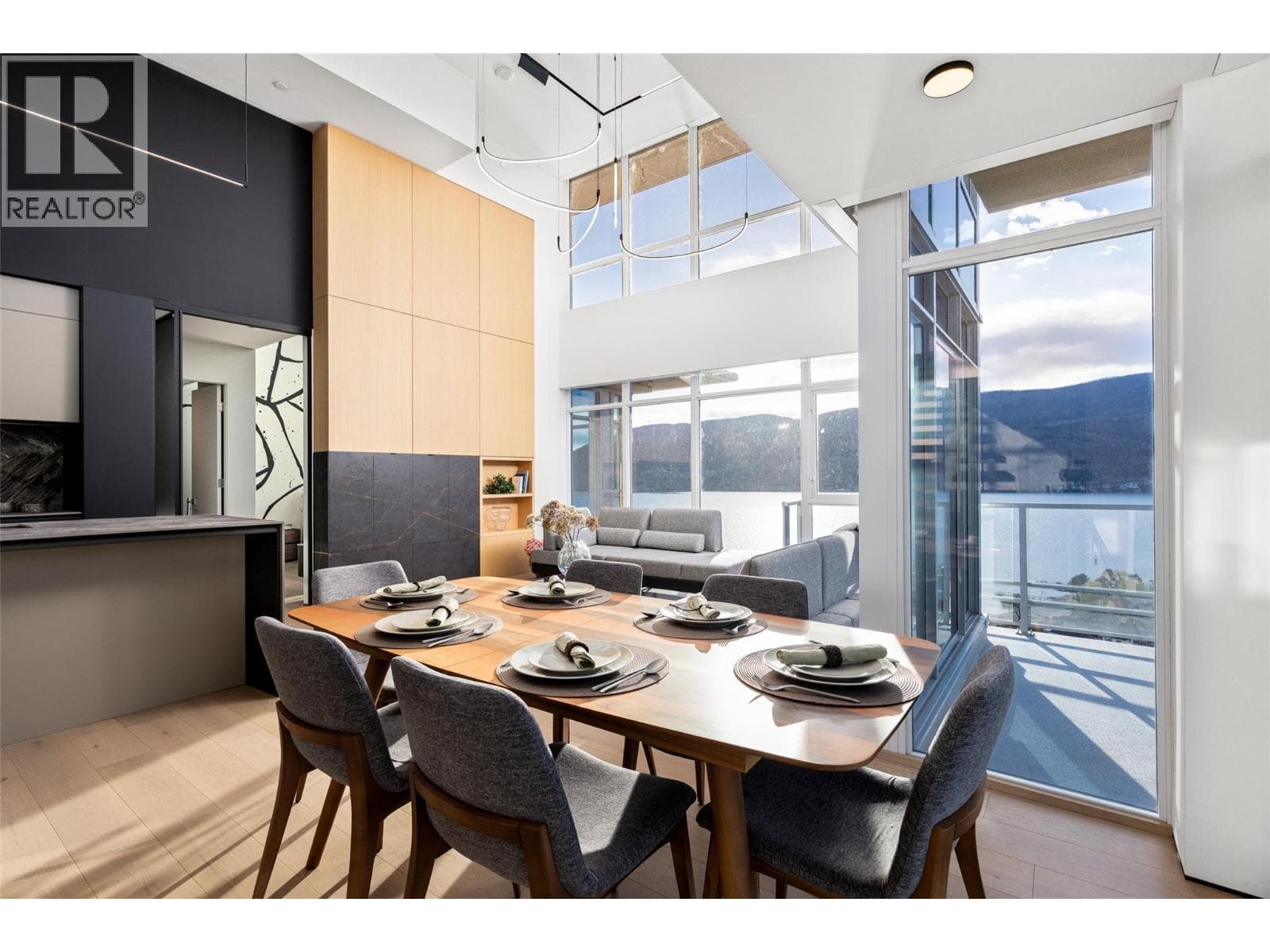 1075 Sunset Drive Unit# PH1, condo for sale in Kelowna, photo 19