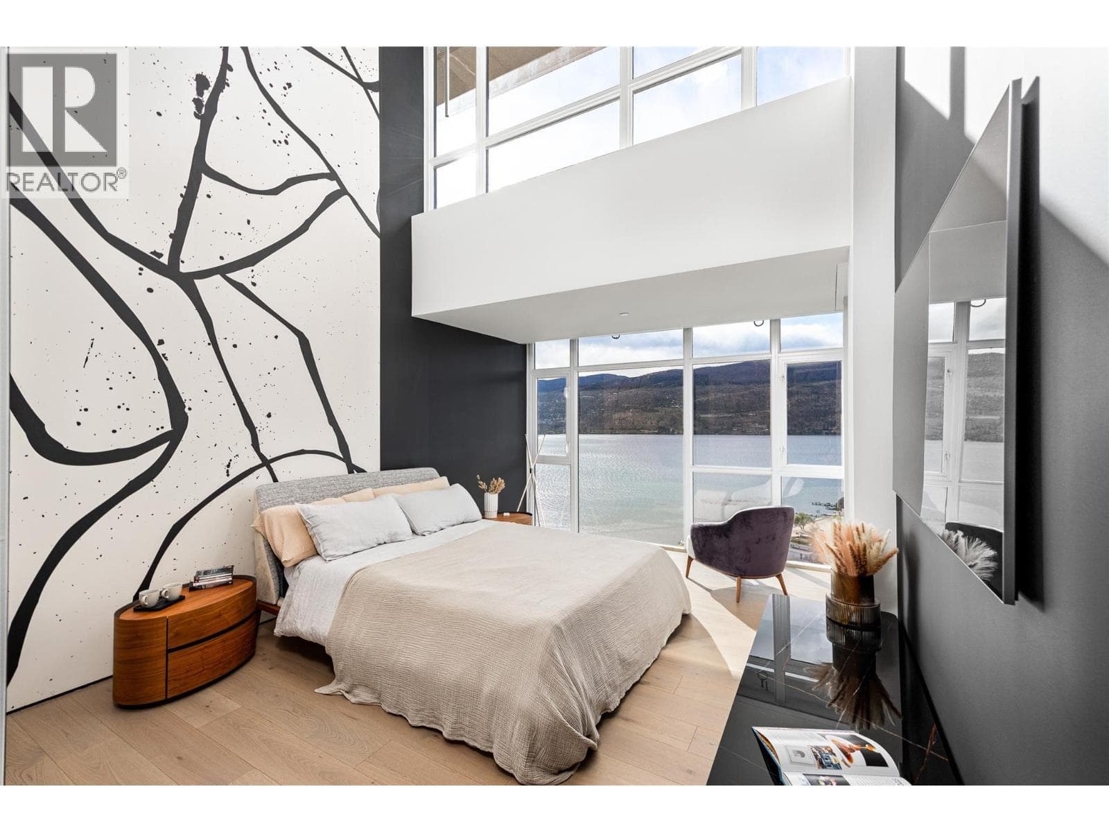 1075 Sunset Drive Unit# PH1, condo for sale in Kelowna, photo 31
