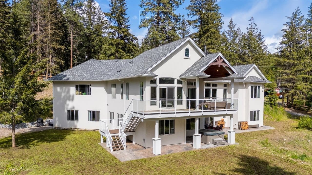 7844 Chew Road, Vernon: video walkthrough