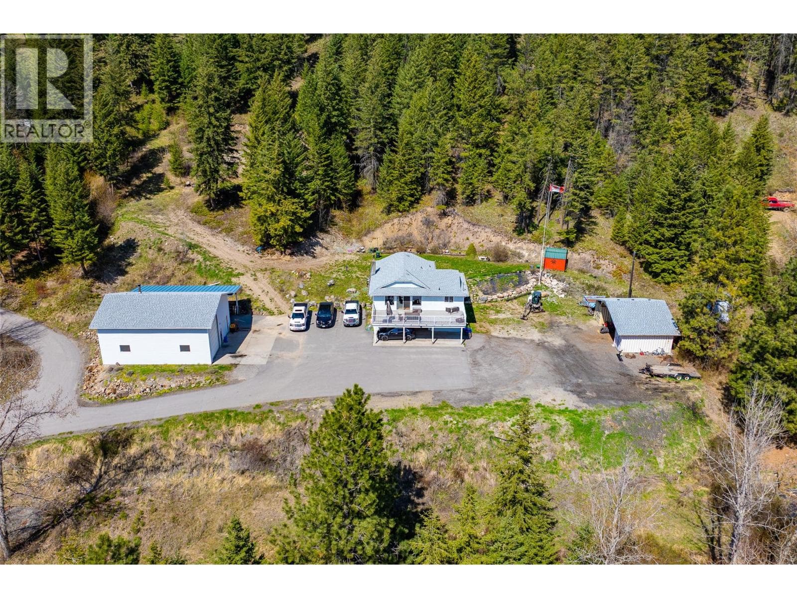 7114 Goshawk Road, photo 1