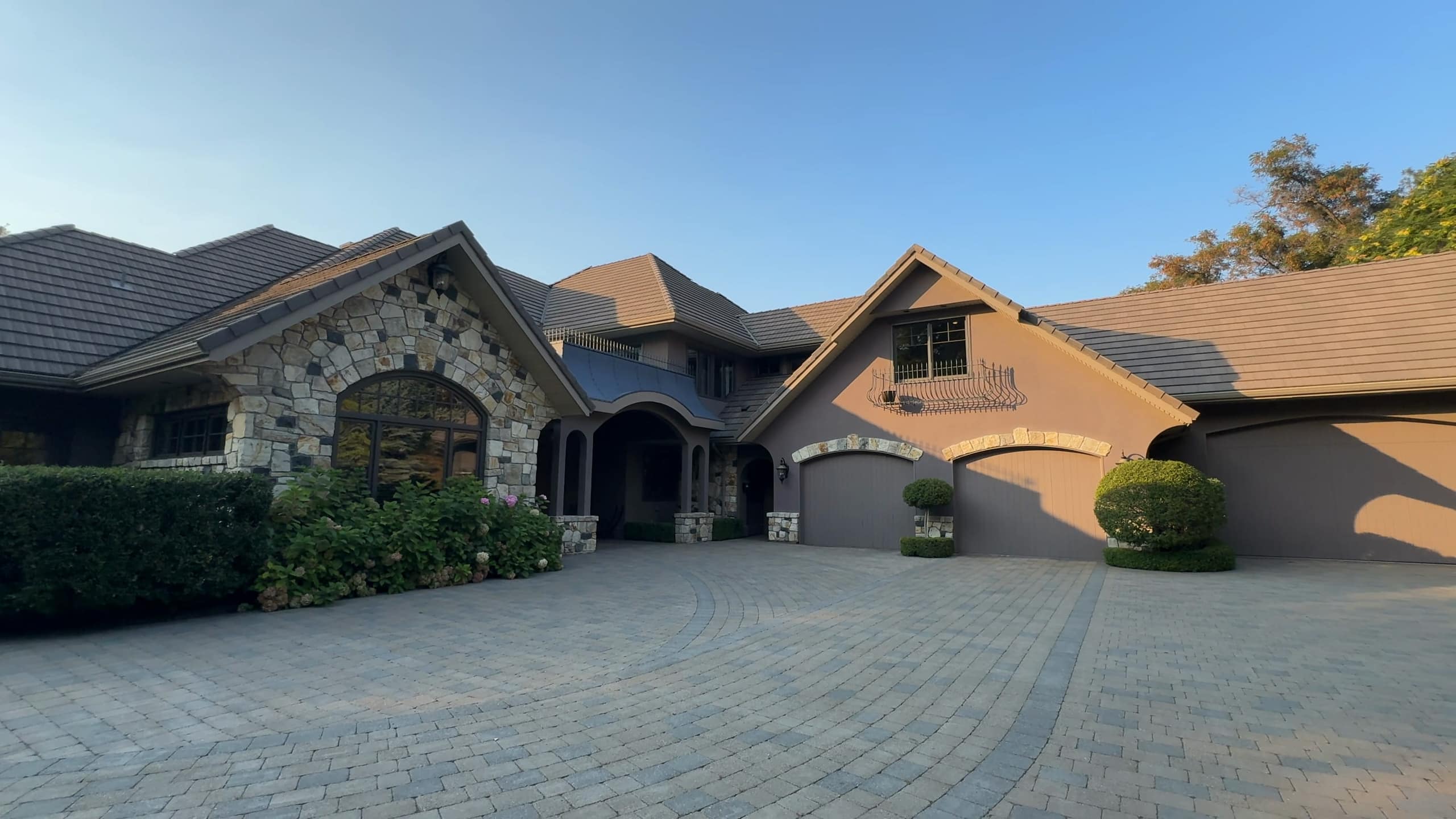 12056 Okanagan Centre Road W, Lake Country: front exterior