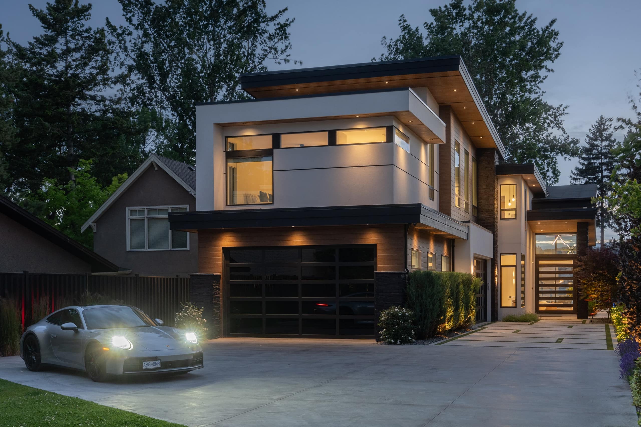2764 Abbott Street, Kelowna, photo 4