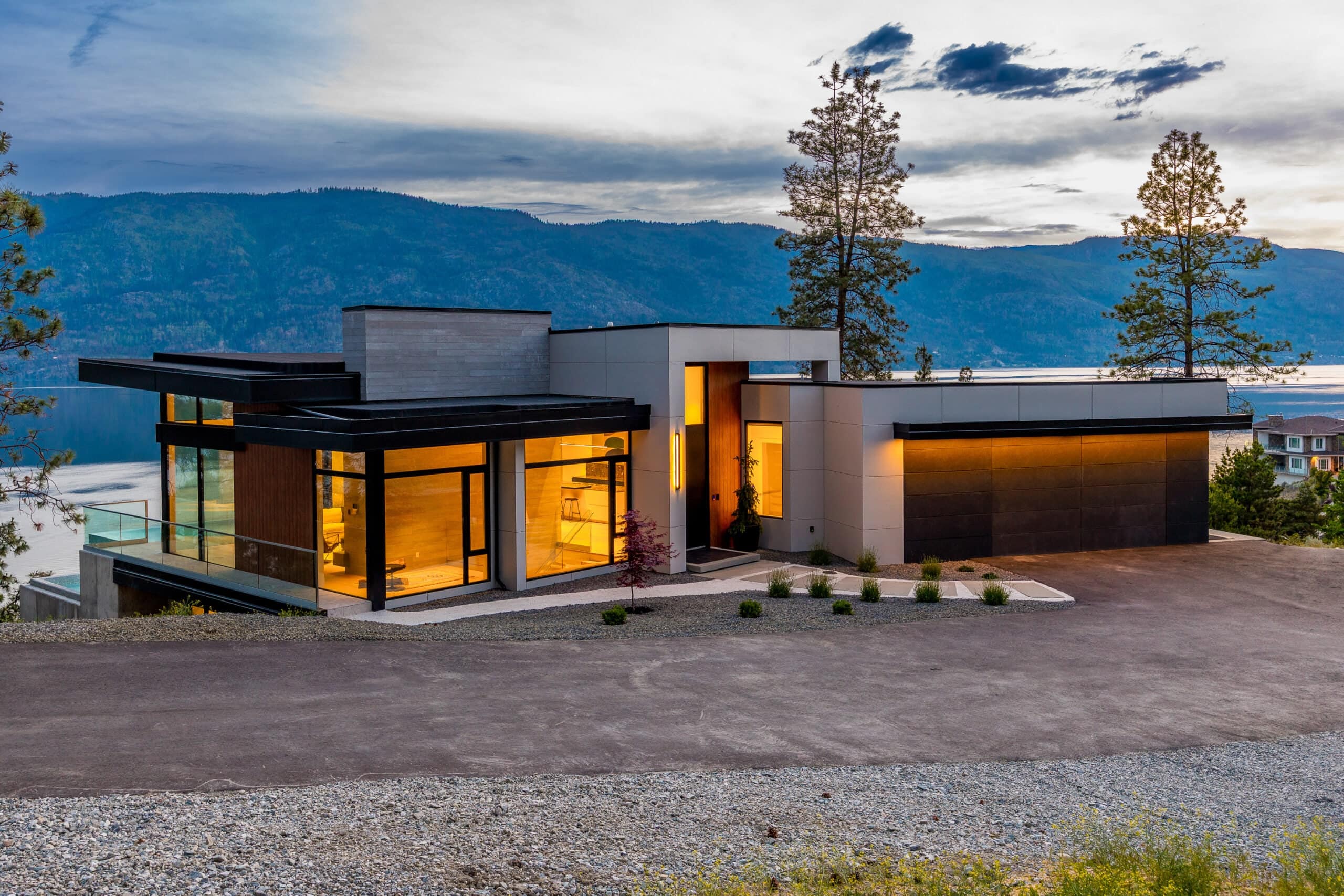 7650 Finch Road, Lake Country: front at dusk